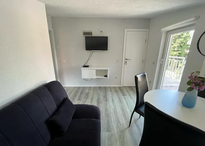 Apartmani Vila Tomić